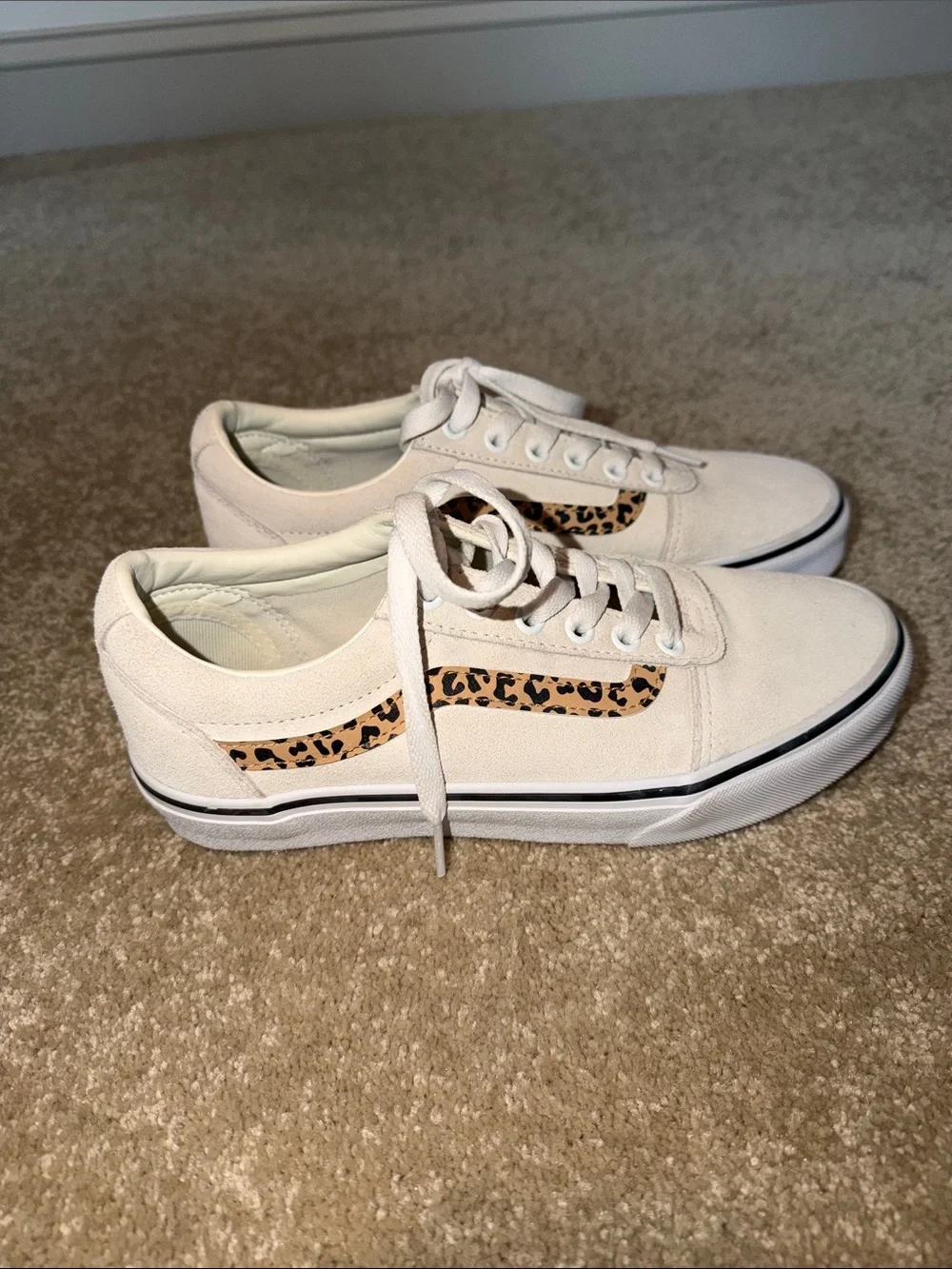 Leopard Vans - Picture 3 of 5